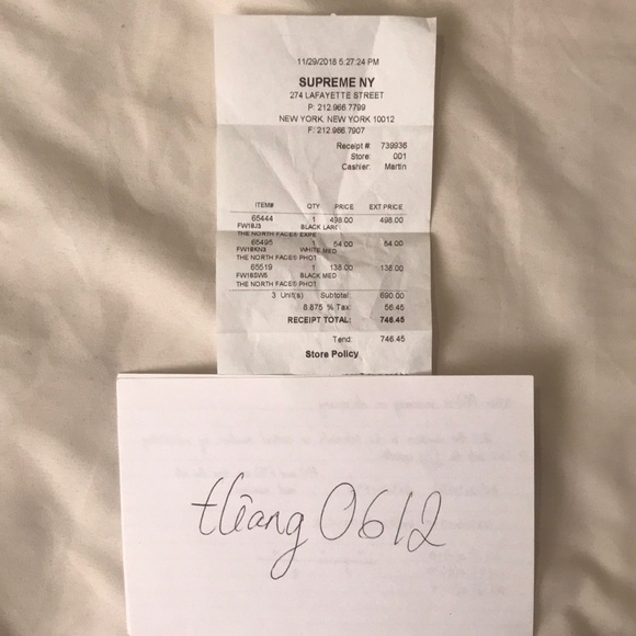 (Sold-78)Supreme TNF Photo tee size Medium - Picture 2 of 2